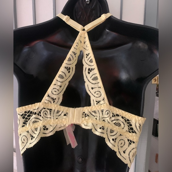 Victorias Secret Lace Top - Picture 2 of 4